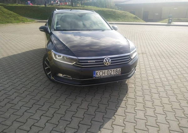 Volkswagen Passat cena 61900 przebieg: 285862, rok produkcji 2016 z Niepołomice małe 326